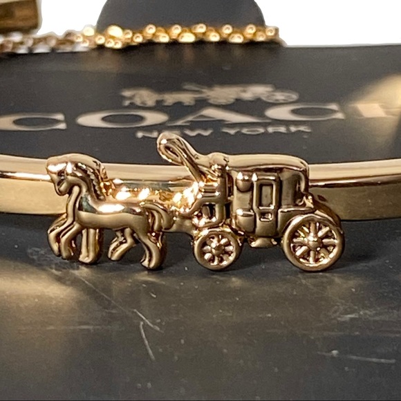 Coach Bracelet 2.25” Horse And Carriage Double Chain Cuff - Picture 3 of 11